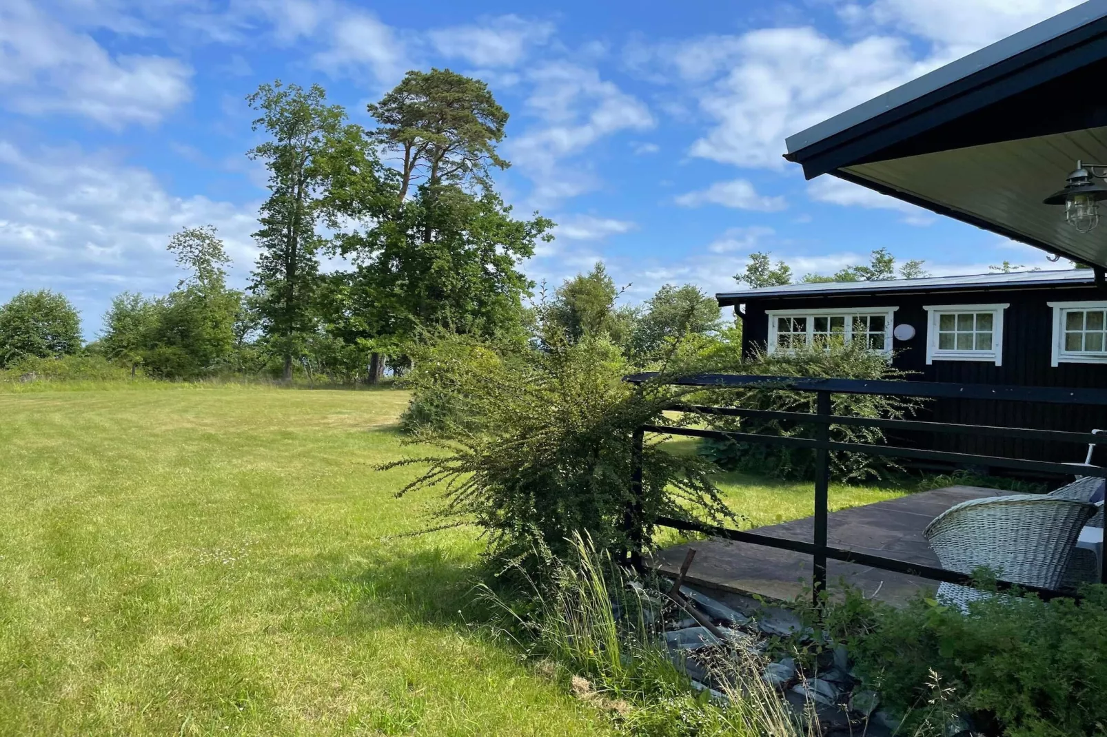 Gezellig vakantiehuis aan zee in Grankullavik-Buitenlucht
