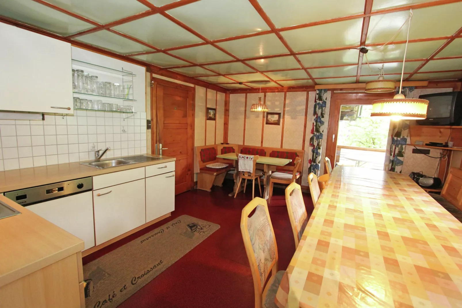 Apartment Lukan Klein-Keuken