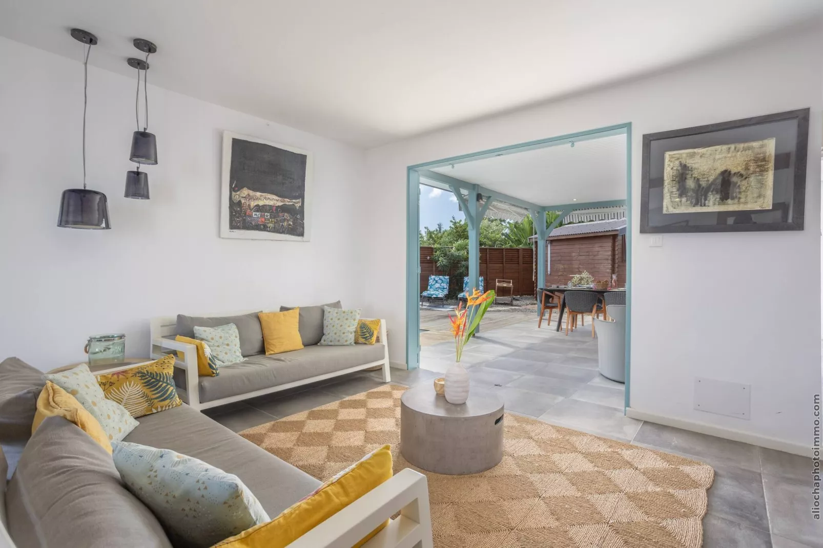 Villa Serenity: Piscine, Confort et Plage à 5 min-Woonkamer