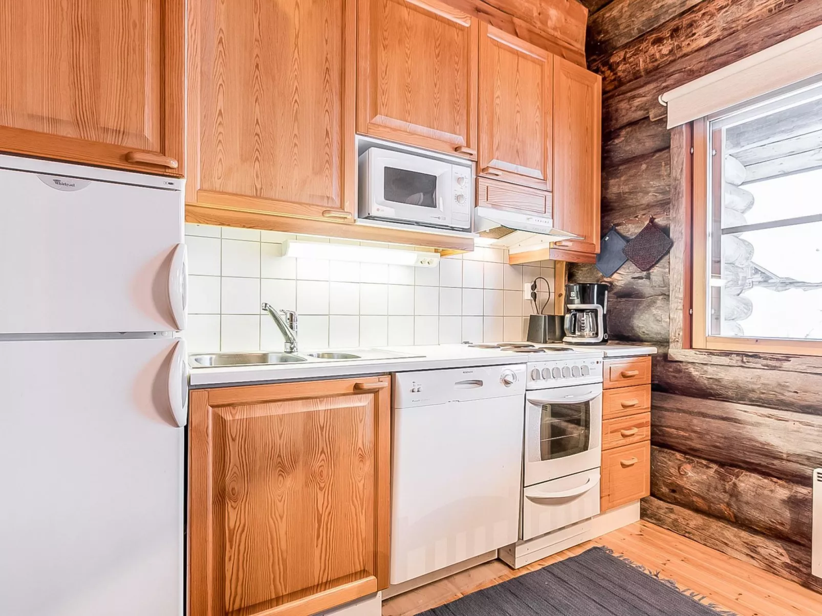 Karhunkaato as. c-Binnen