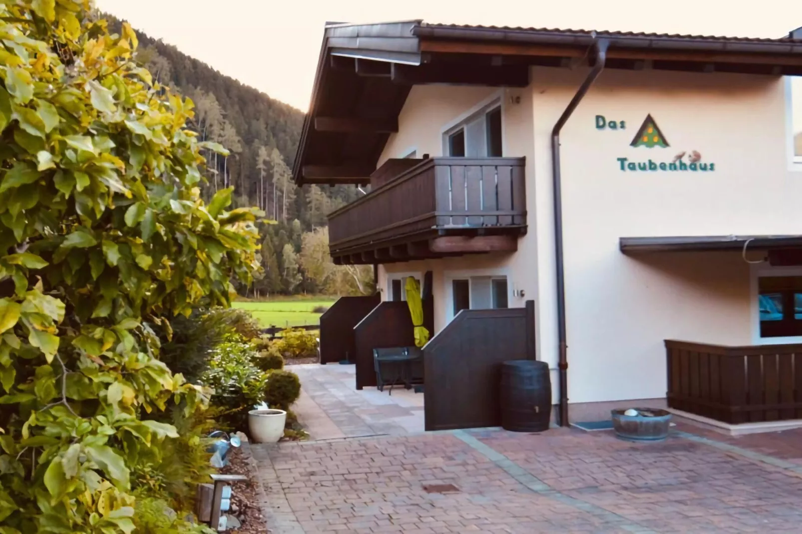 Apartment 3 mit Balkon /Hollersbach-Buitenkant zomer