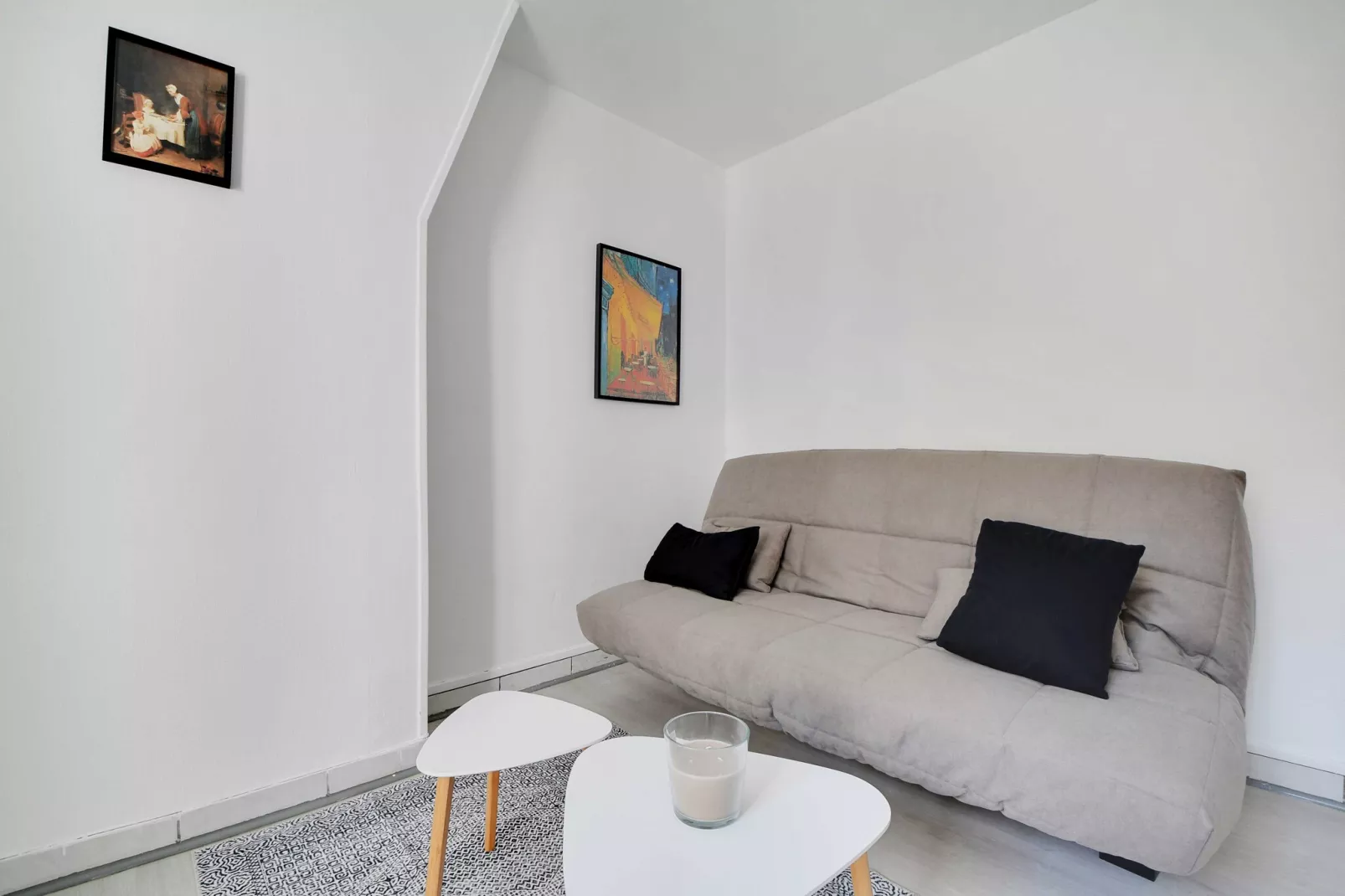 RO-8-BASFROI-M-Niet-getagd