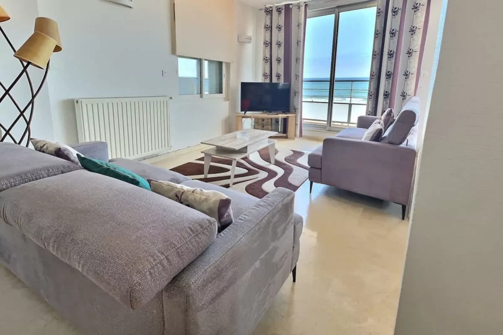 156 LENGAY (301)-Woonkamer