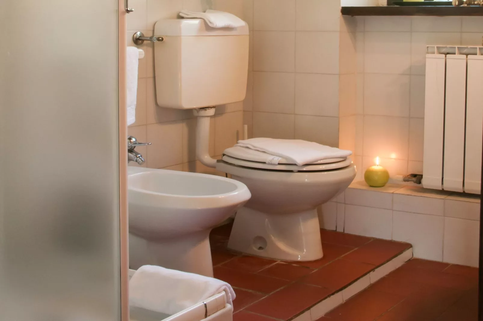 Castagno-Badkamer