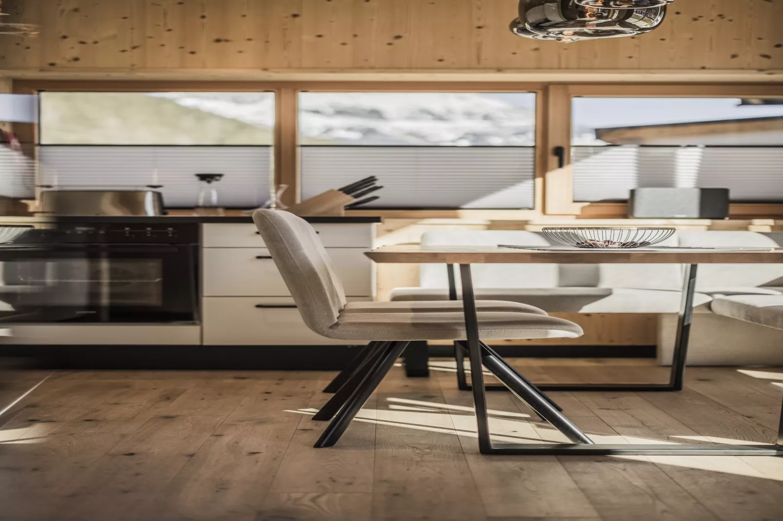 DEIN BICHLBACH Chalet klein-Eetkamer