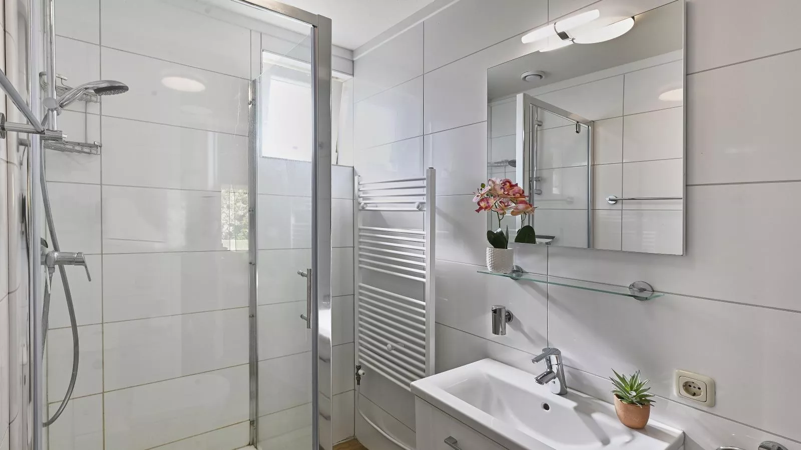 Villa Christina-Badkamer