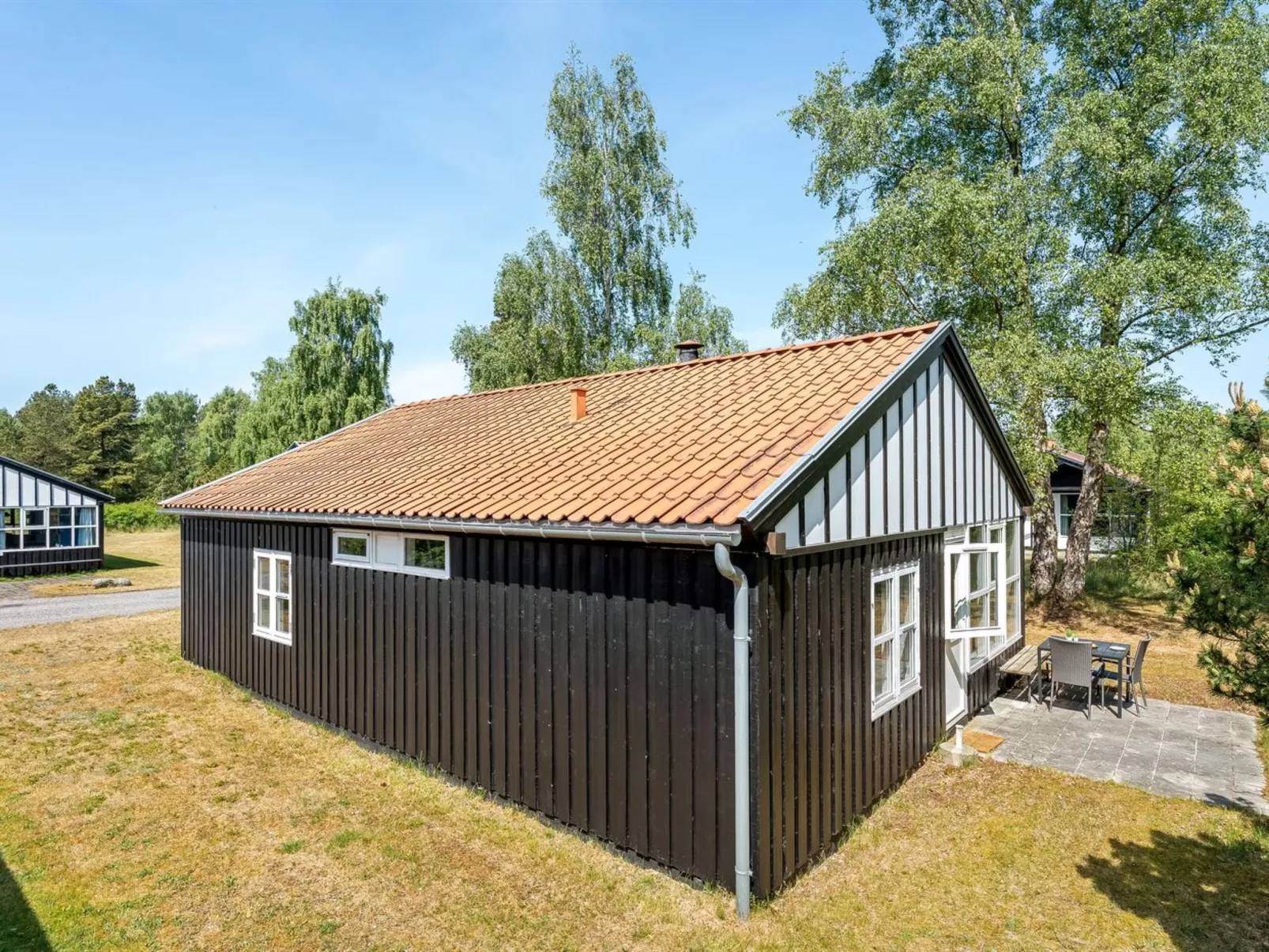 "Elenor" - 300m from the sea-Buiten