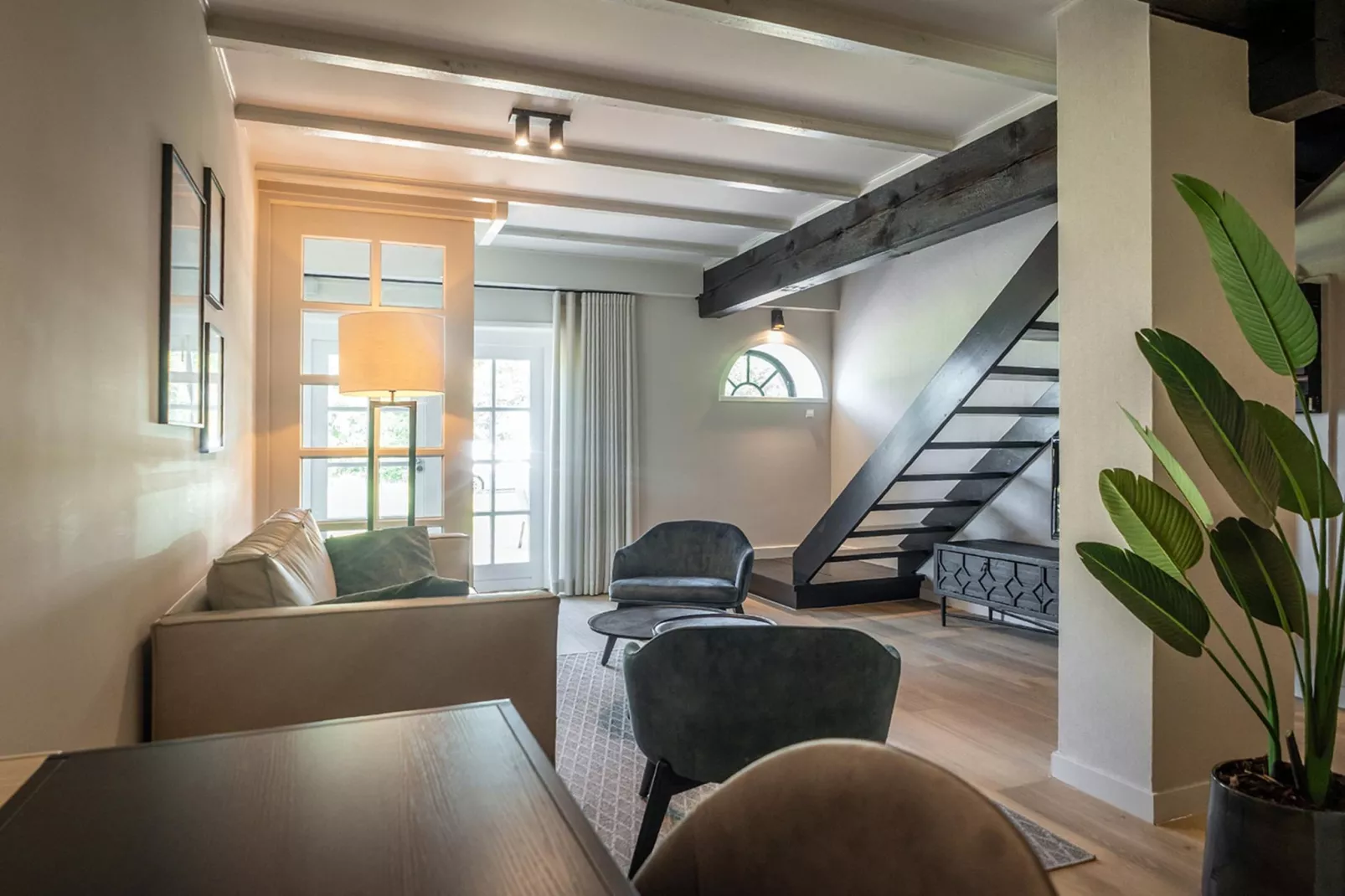 App Hoeve Holland S2-Woonkamer