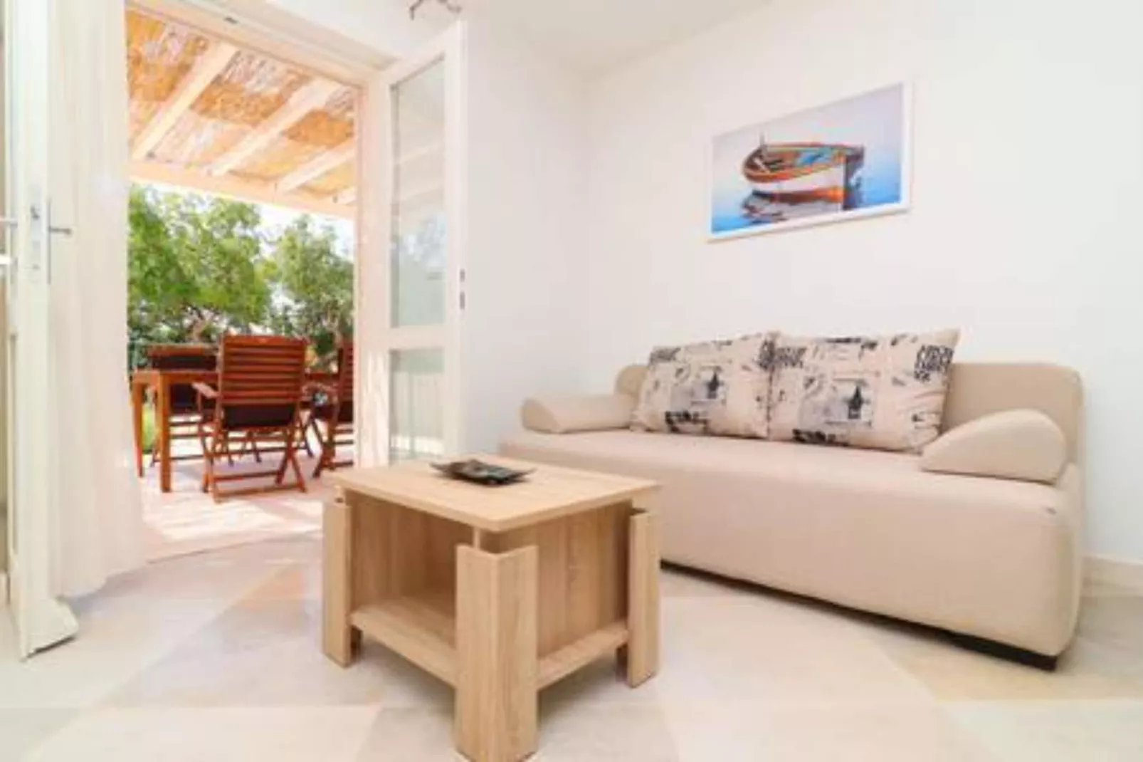 Apartments Seafront Silence - One Bedroom Apartment with Terrace and Sea View-Woonkamer