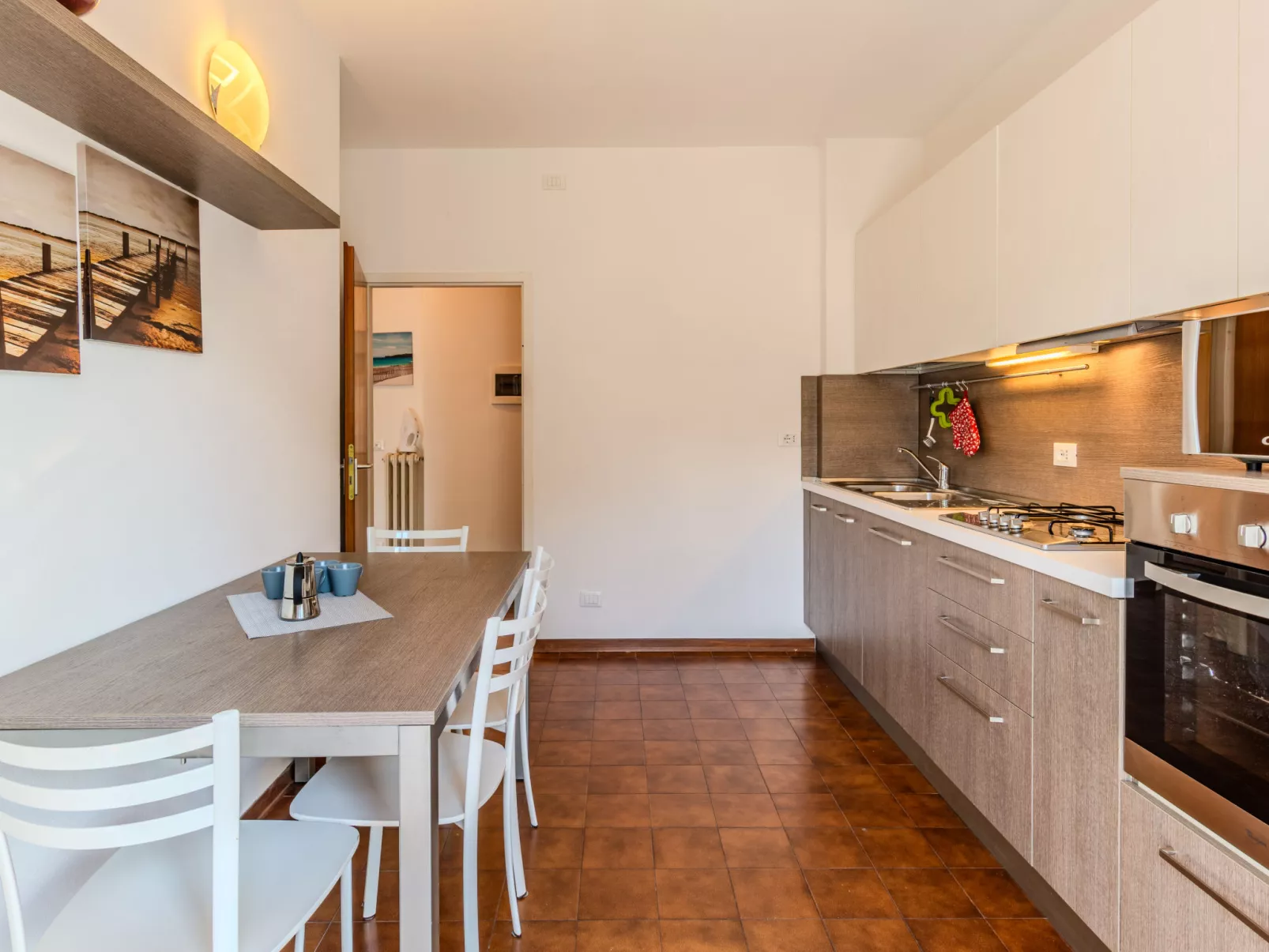 Domaso central apartment-Binnen