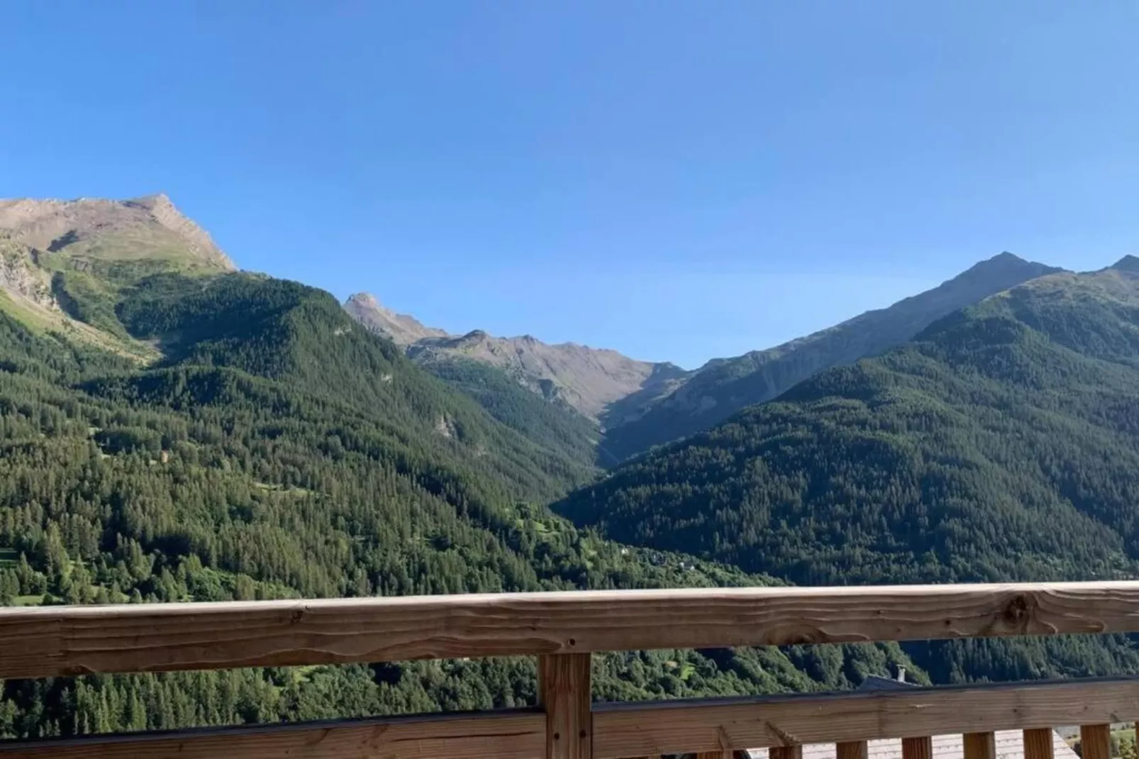 T. Bergerie A N°203 - 2P6C-Gebieden zomer 20km