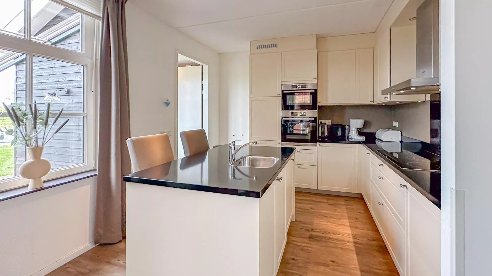 Sea Sun Relax 37-Keuken