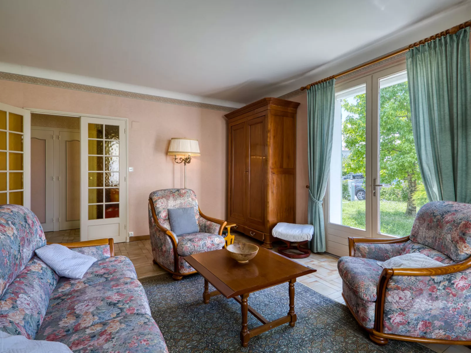 Maison Pasteur-Binnen