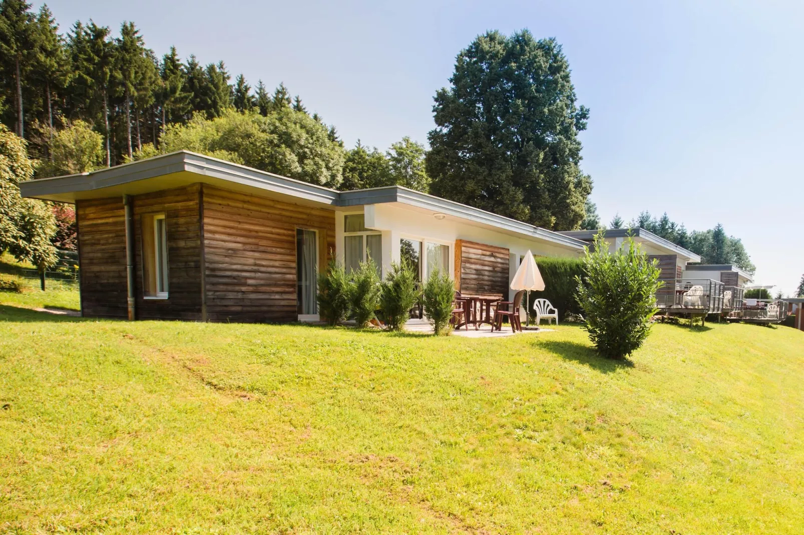 Gîte 3 Pièces 6 Personnes / SAALES PEA 25-Tuinen zomer