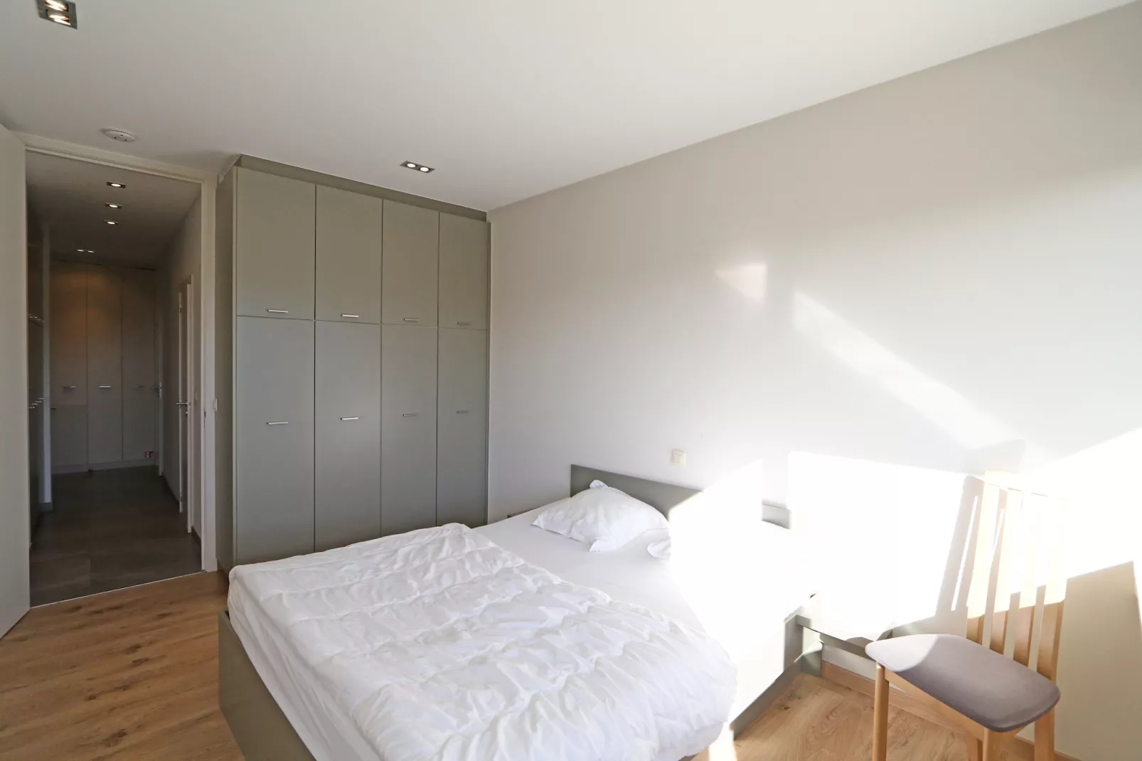 ZWYNELANDE 04 B37  Stpl-Slaapkamer