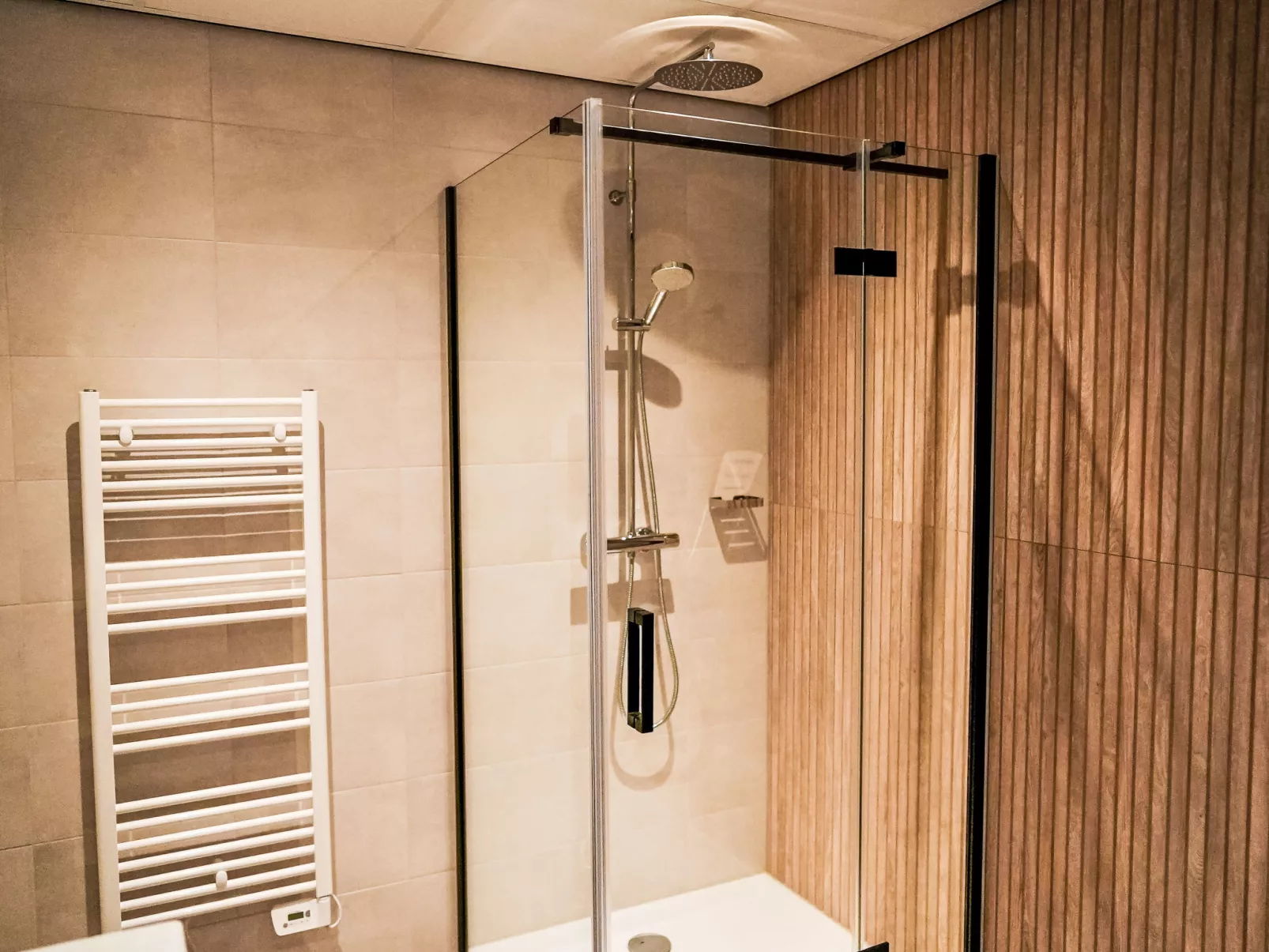 Zen Kitchen & Boutique Hotel-Binnen