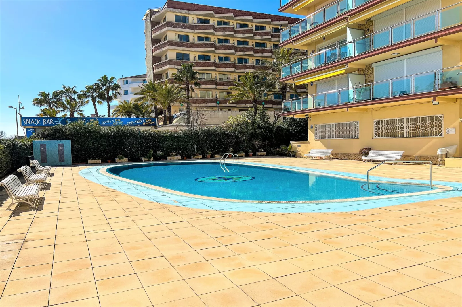Vivalidays Mar - Santa Susanna-Zwembad