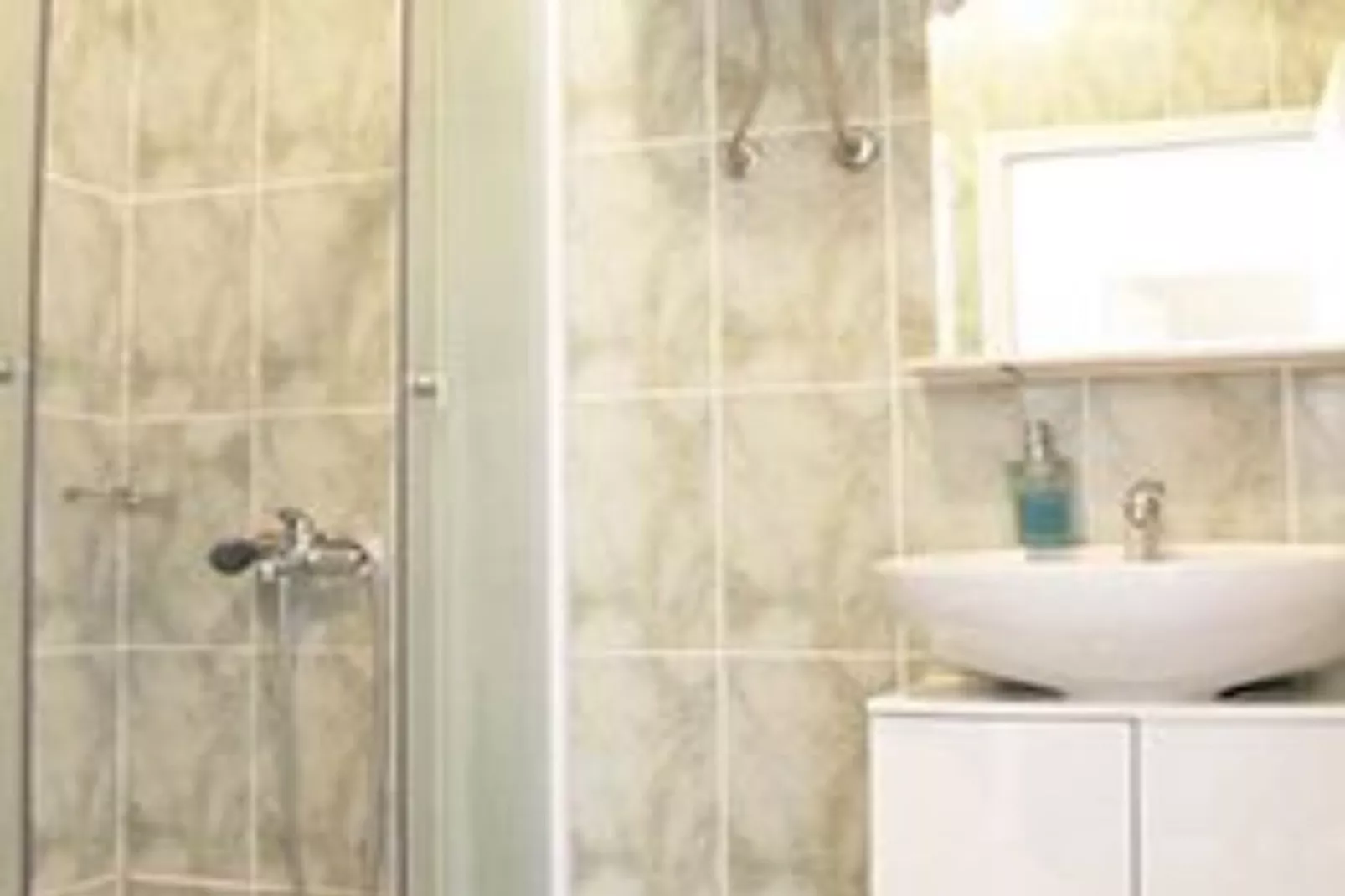 Apartments Antonio - Superior Two Bedroom Apartment with Terrace (Apartment F)-Badkamer