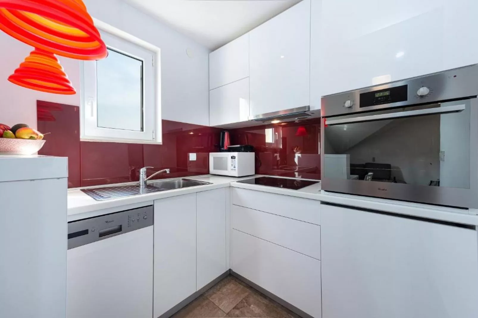 Apartments Meri & Karla - Two Bedroom Apartment with Balcony and Sea View (Karla)-Keuken