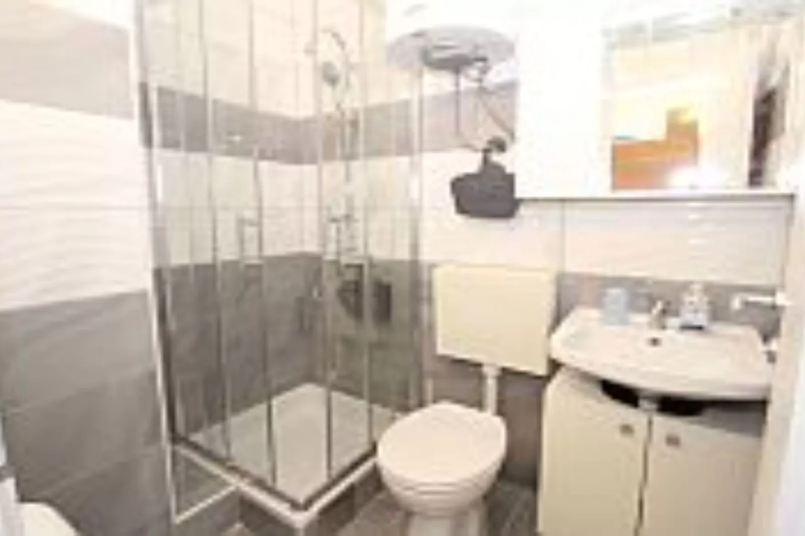 Apartments Jović - Two Bedroom Apartment with Terrace (A3)-Badkamer