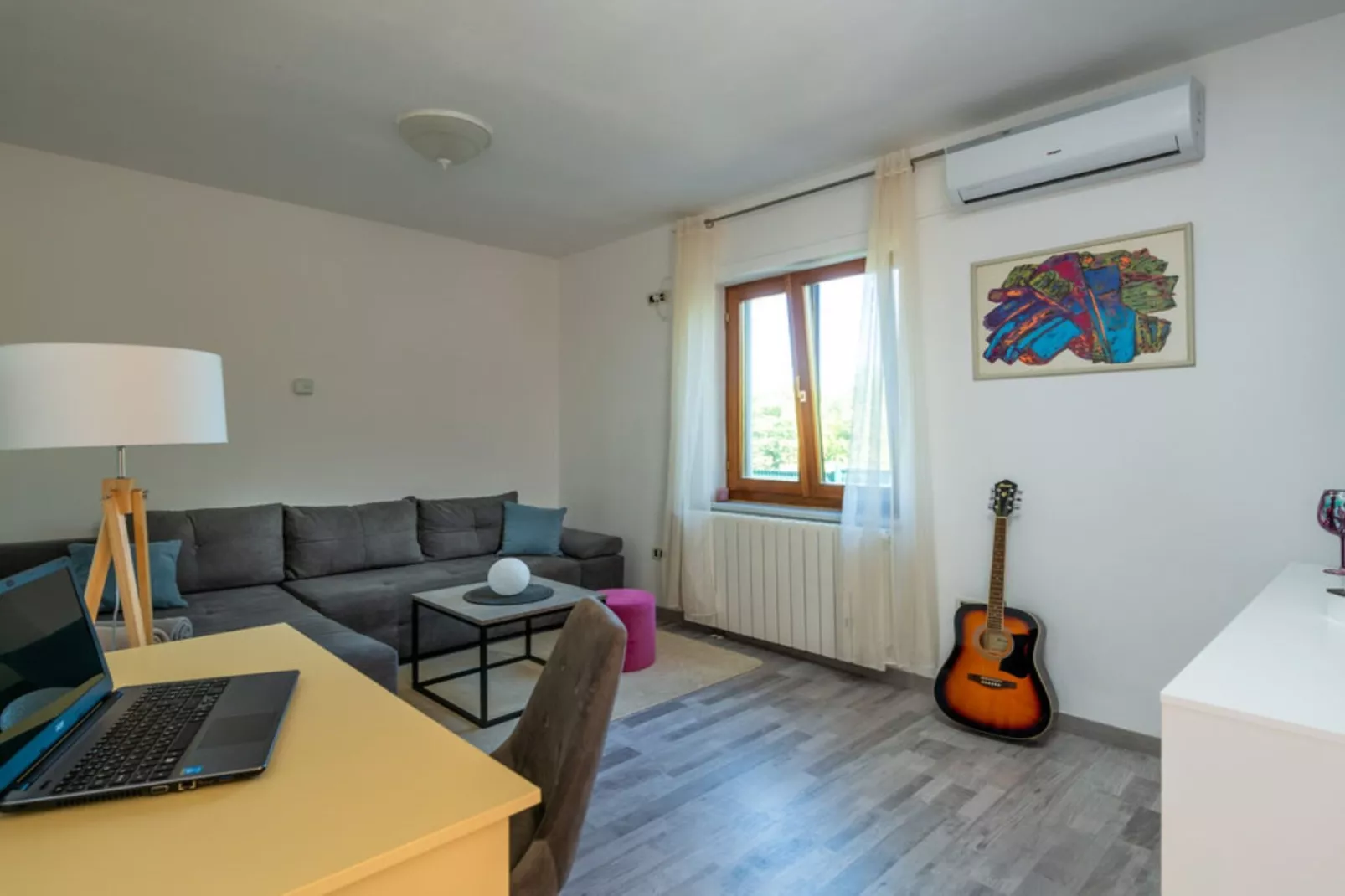 Villa SABINA - Breg Ivanovci - Three Bedroom Villa with Swimming Pool-Woonkamer