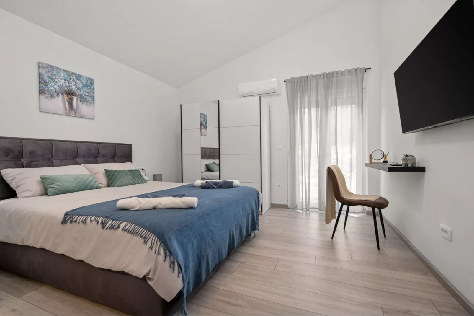 Villa SABINA - Santalezi - Three Bedroom Villa with Swimming Pool-Slaapkamer