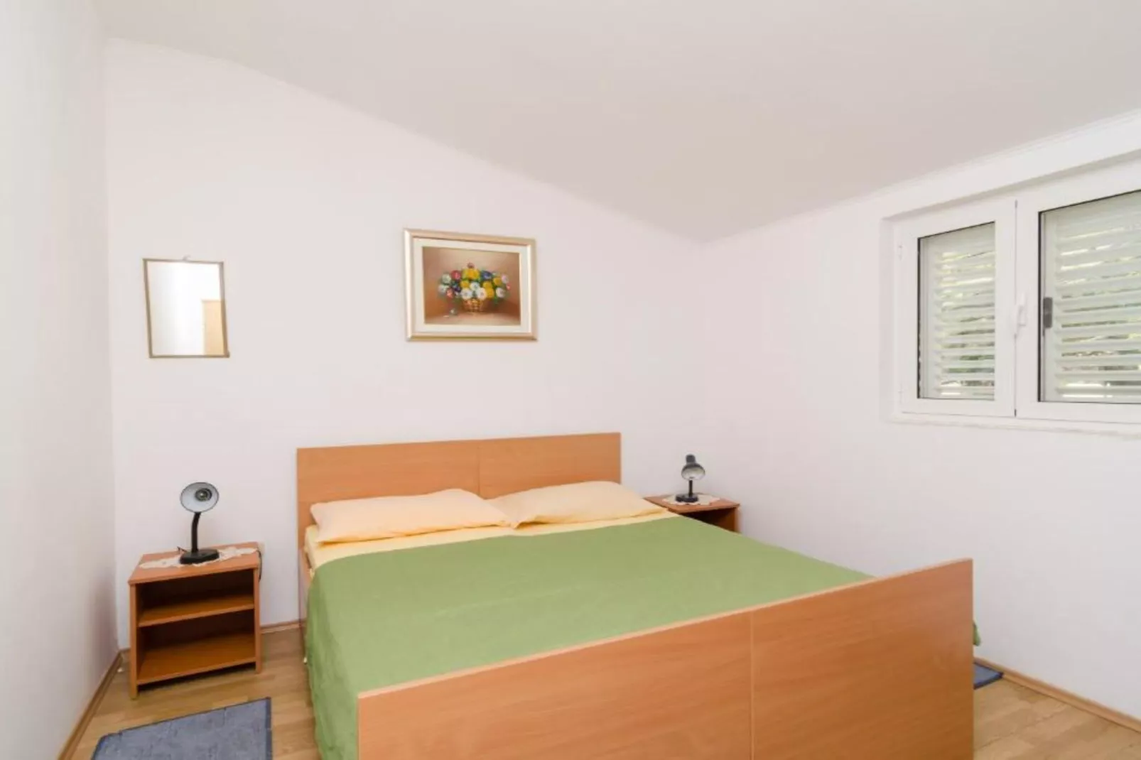 Guest House Sobra 38 - Double Room with Balcony and External Bathroom 5-Slaapkamer