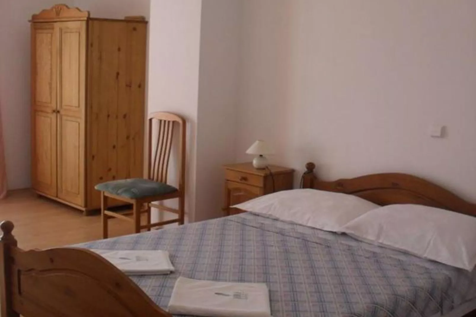 Apartments White House - Two Bedroom Apartment with Balcony and Sea View 2-Slaapkamer