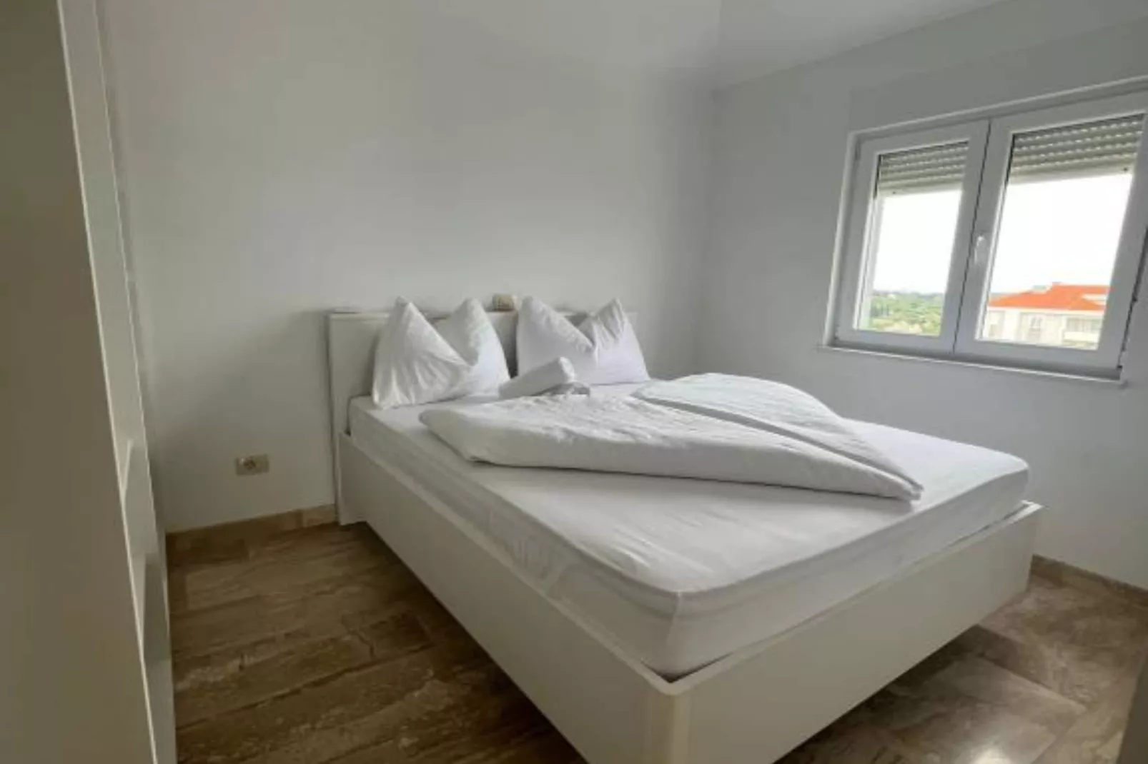 Villa Marija - Five Bedroom Villa with Terrace and Swimming Pool-Slaapkamer