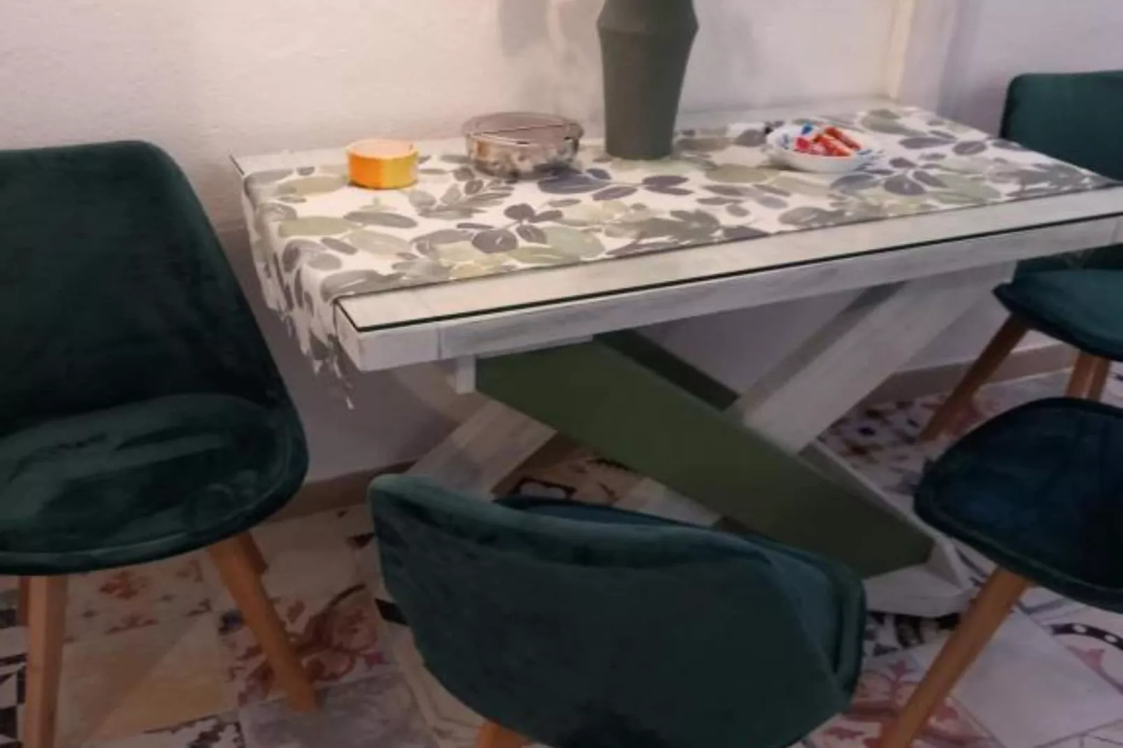 Guest House Green Corner Palit - One Bedroom Apartment-Eetkamer