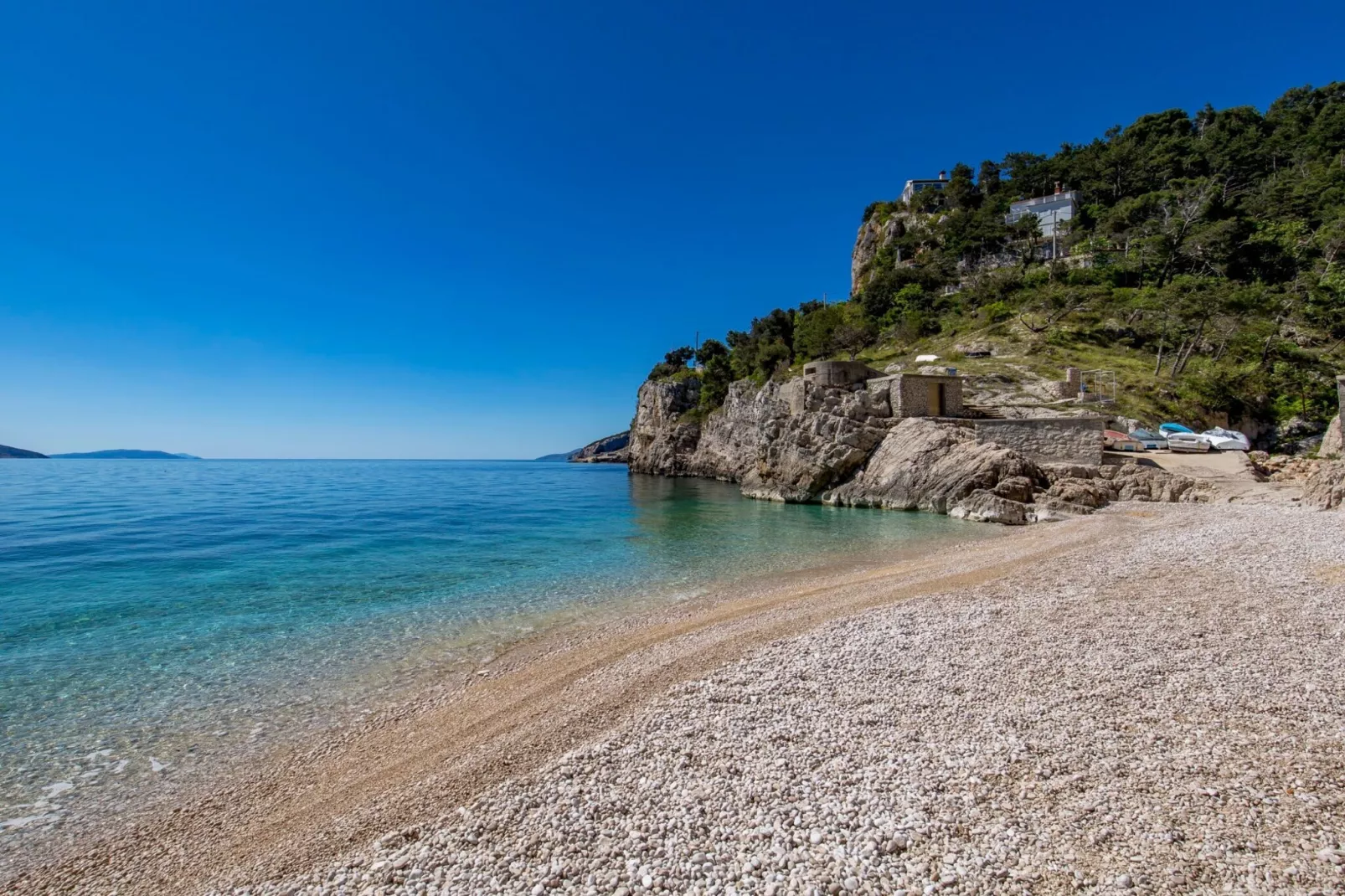 Chic and Cozy Brsec Apartment with Sea View - Two Bedroom Apartment with Sea View-Buitenlucht