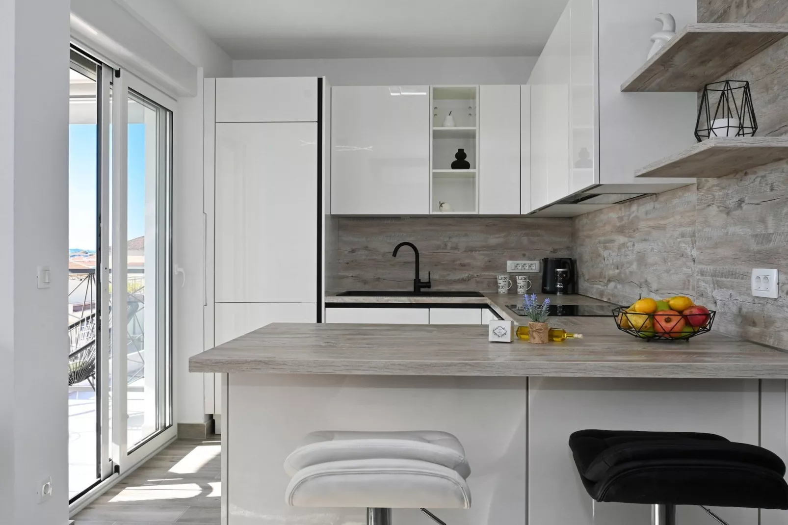 Two Bedroom Apartment-Keuken