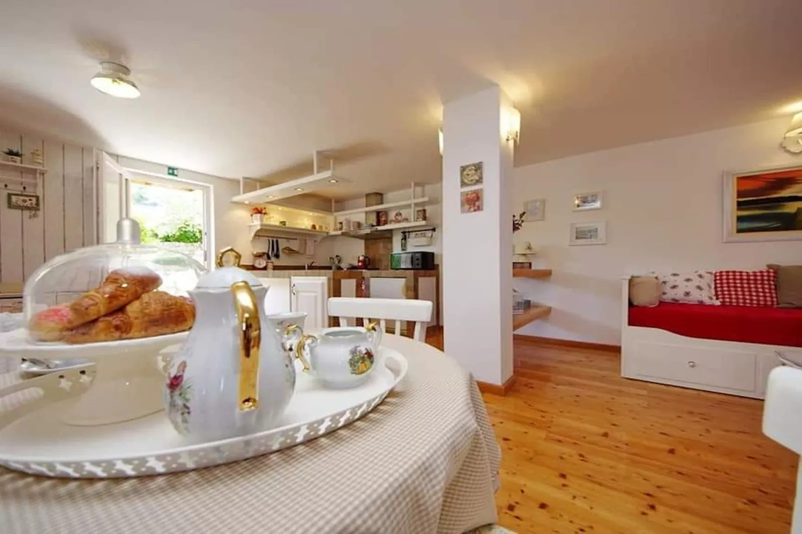Blissful Bay Apartments Vrboska - One Bedroom Apartment with Terrace (owner Lovor)-Keuken