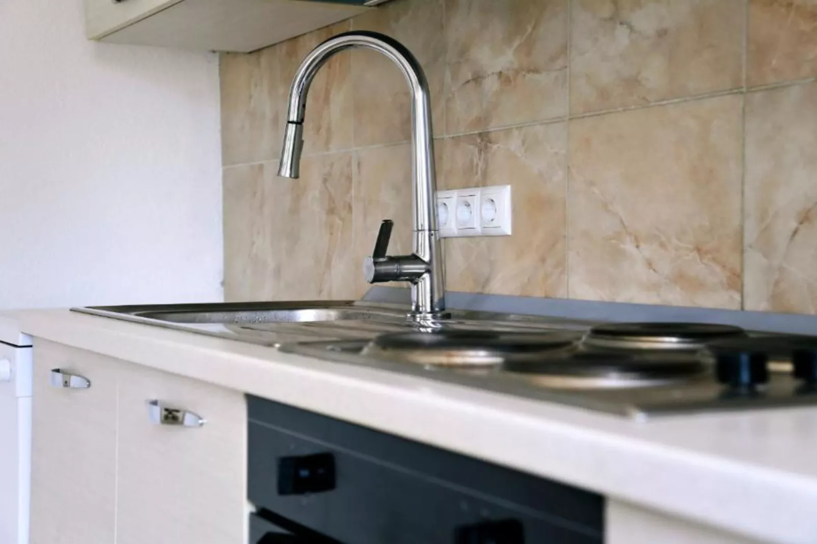 Holiday Home Mumy - Four Bedroom Holiday Home with Pool-Keuken