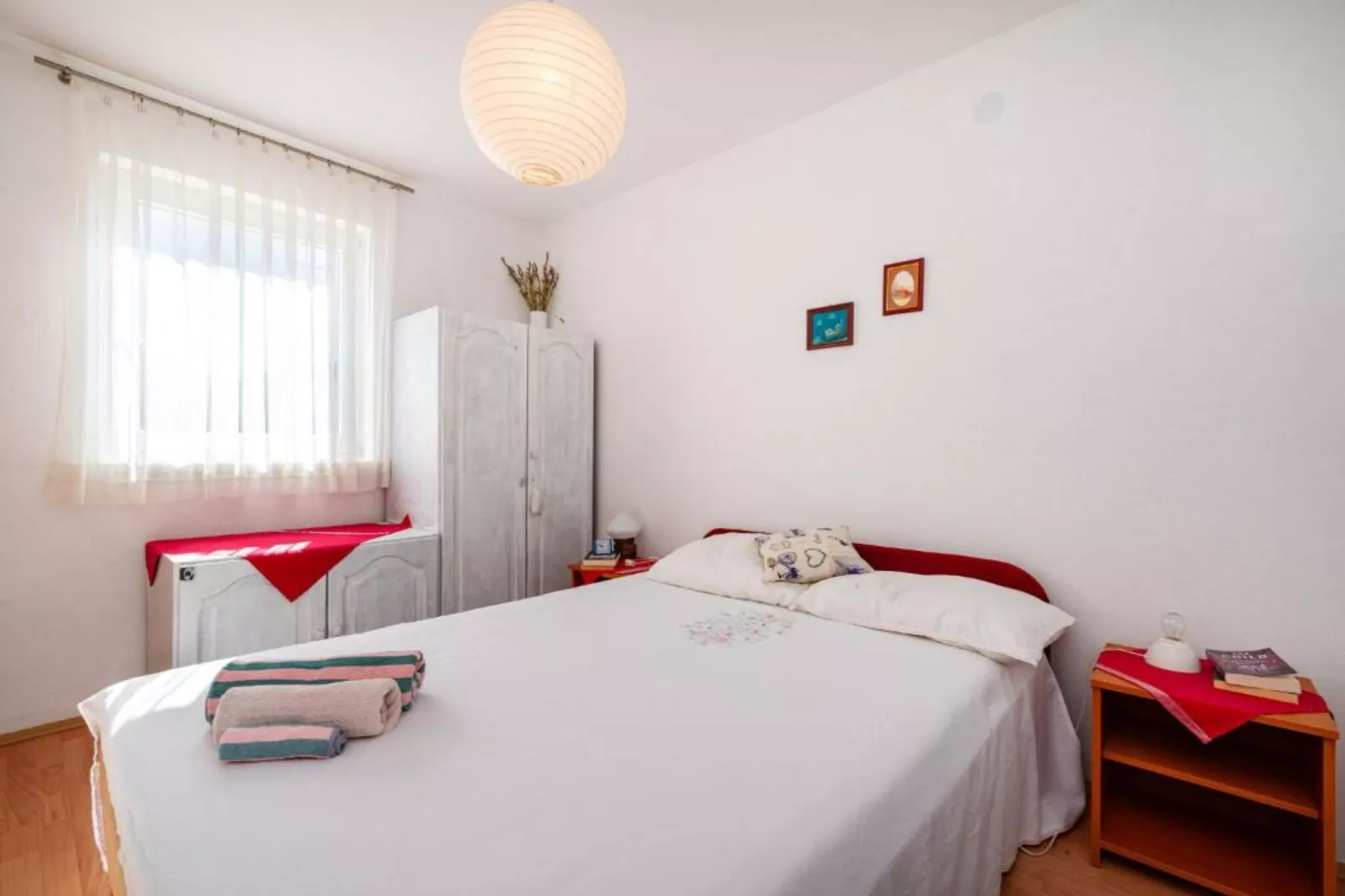 Holiday Home Rovanjska - Three Bedroom House with Sea View-Slaapkamer