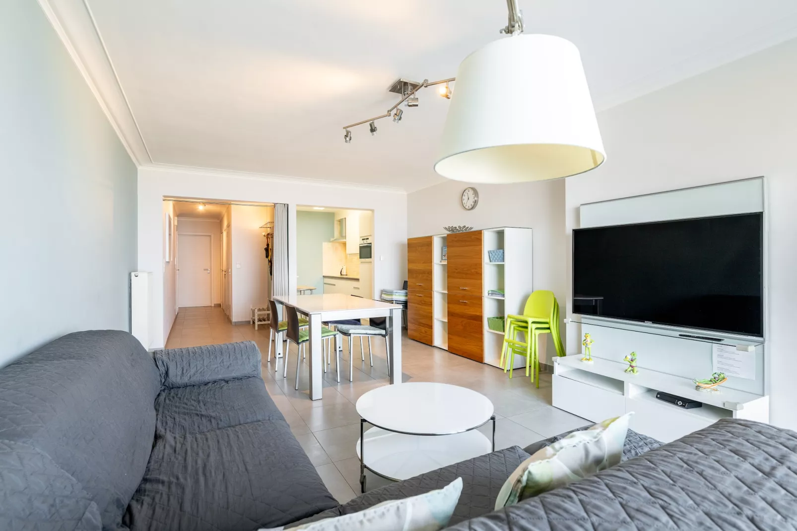 EXCELSIOR 28C-Woonkamer