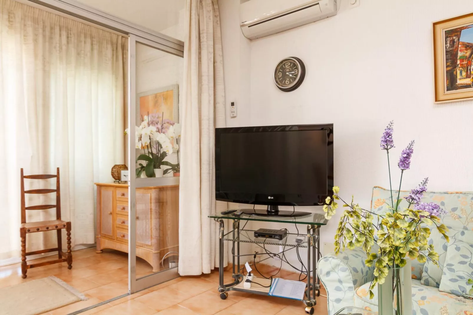 Carabeo 22 Apartment by Casasol-Woonkamer