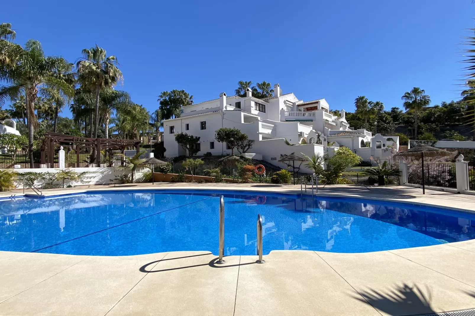 Oasis de Capistrano Rabat 27 by Casasol-Zwembad