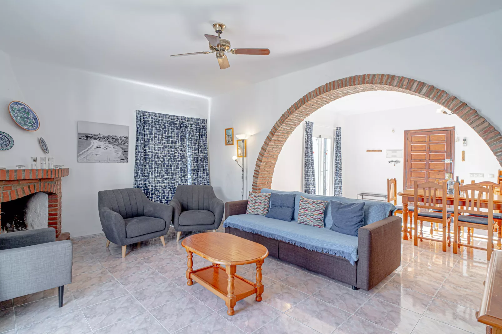 Casa Eden Burriana by Casasol-Woonkamer