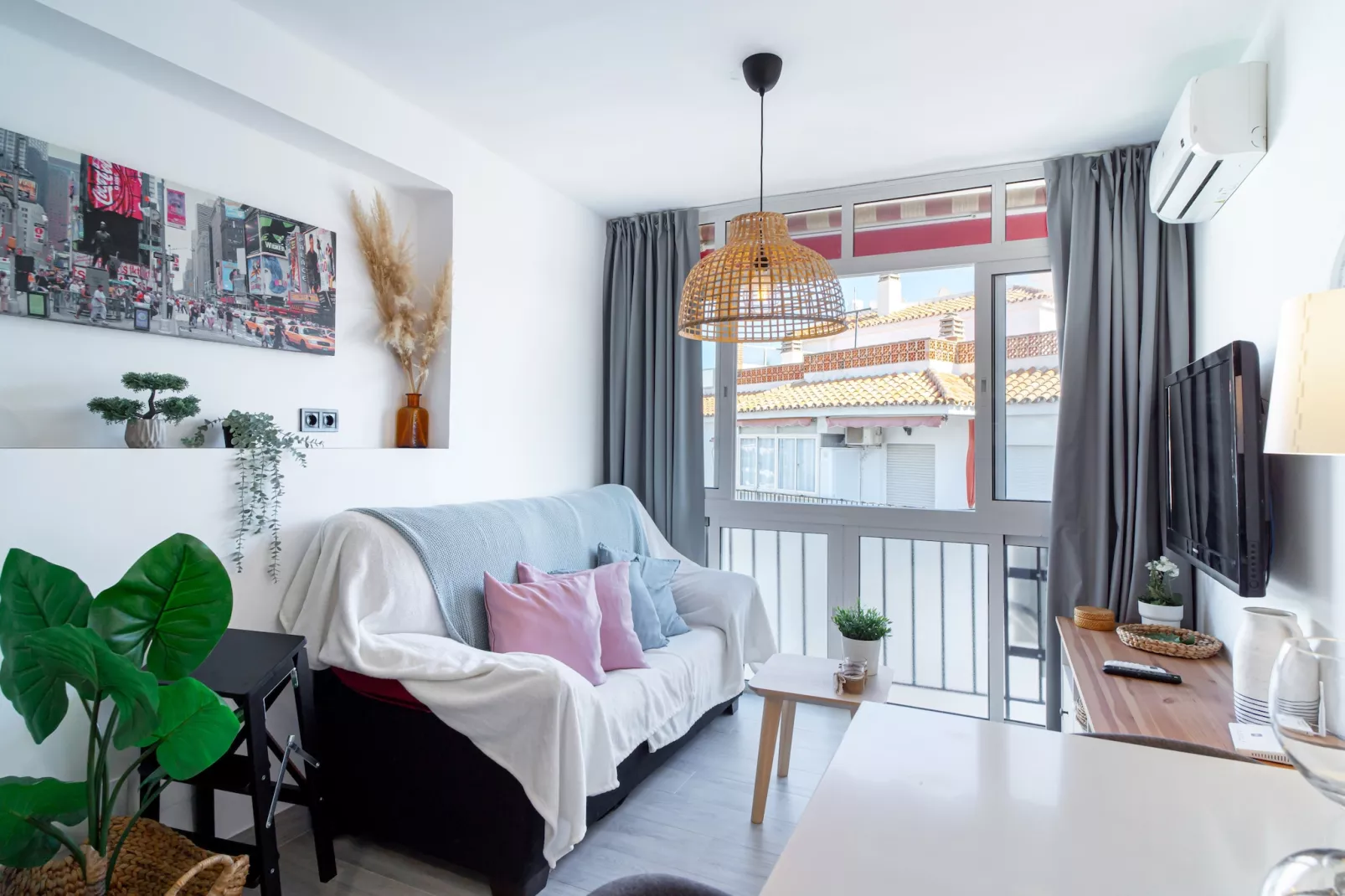 Central Studio by Casasol-Woonkamer
