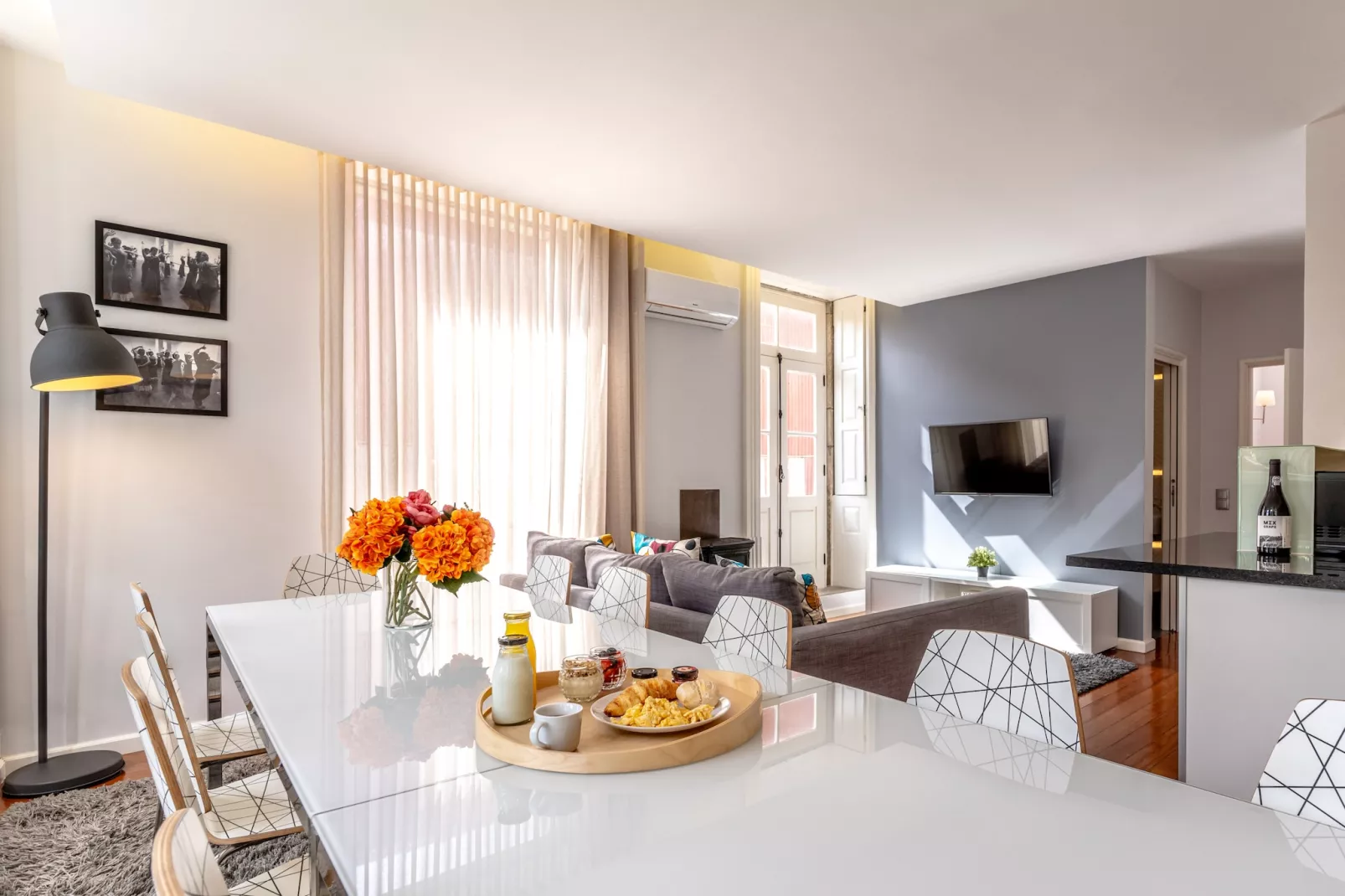 Feel Porto Ribeira Vintage Duplex-Eetkamer