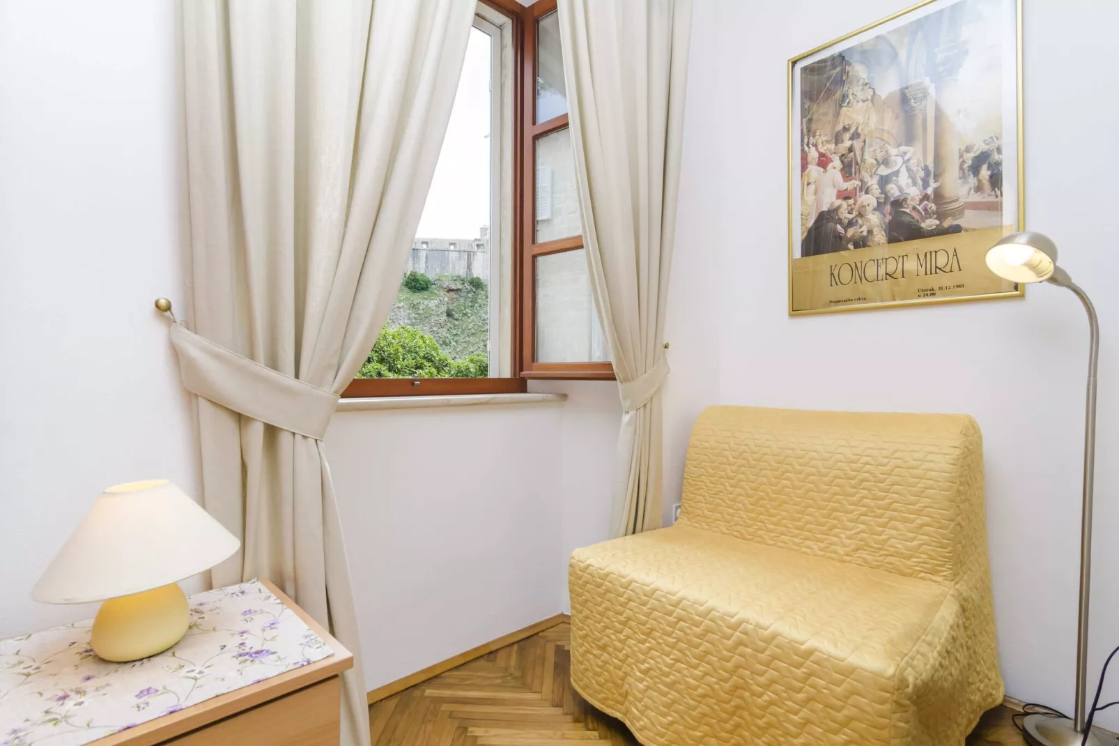 Rooms Lovrijenac -Twin or Double Room with Sea View (3)-Slaapkamer