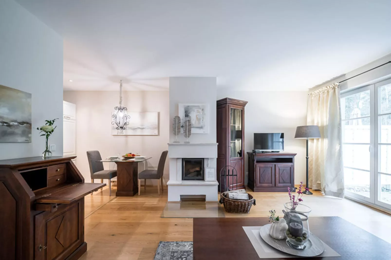 Haus Sonne - Garten Fewo - Strandhotel Fischland-Woonkamer