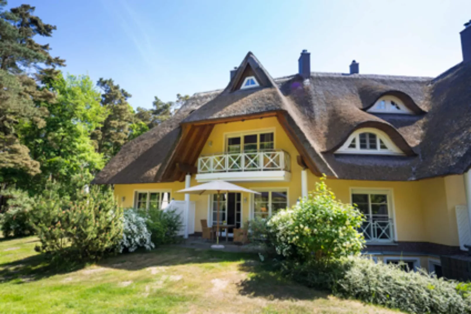 Haus Sonne - Maisonette Fewo - Strandhotel Fischland-Buitenkant zomer