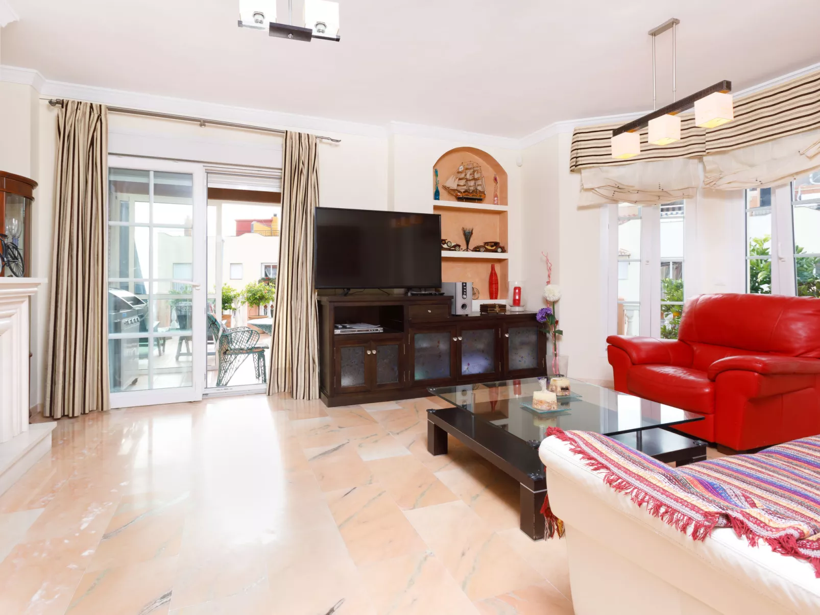 La Esperanza - Buiten