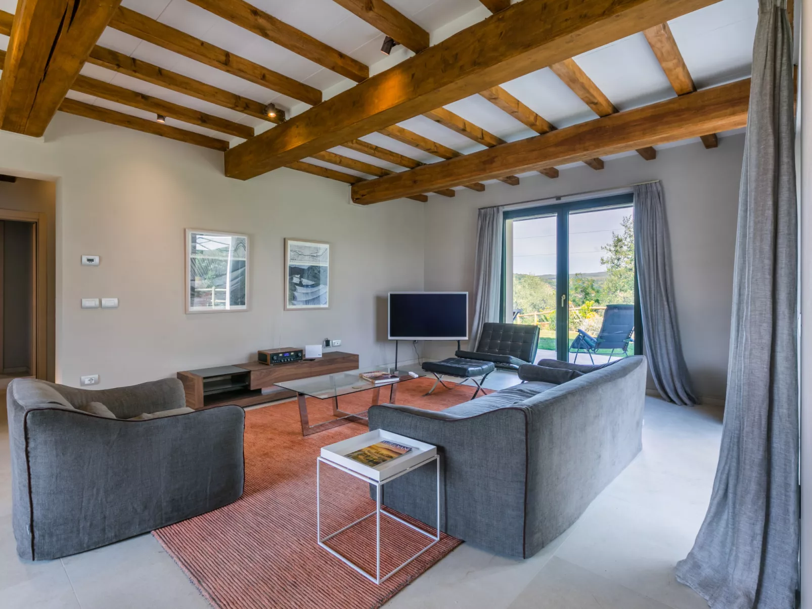 Villa Montisi-Binnen