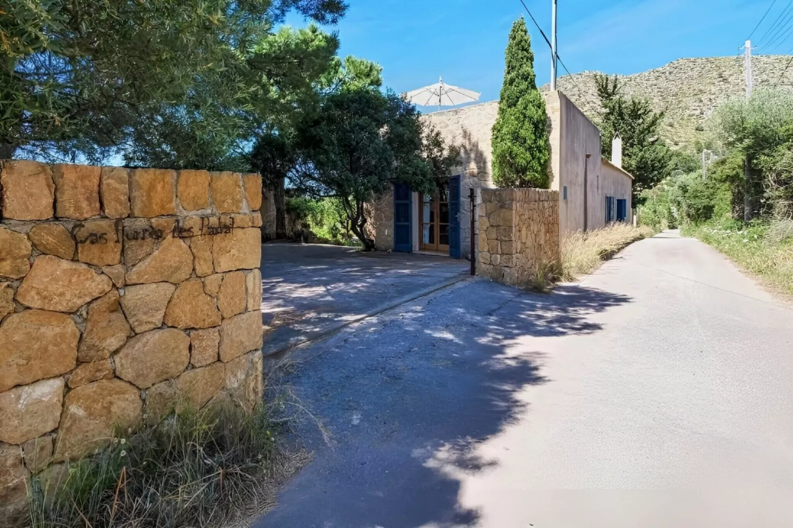 El Parral-Buitenkant zomer