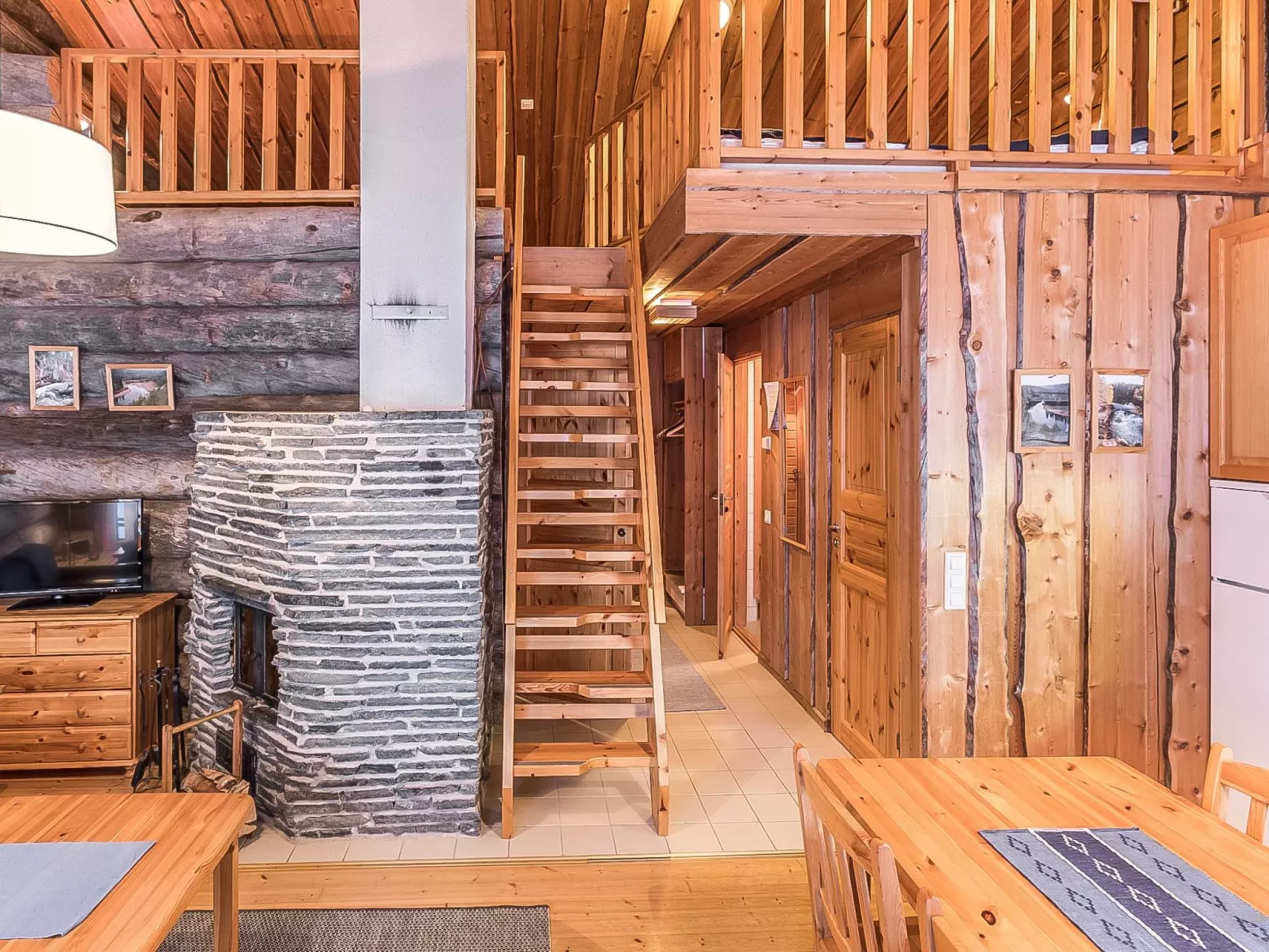 Karhunkaato as. c-Binnen