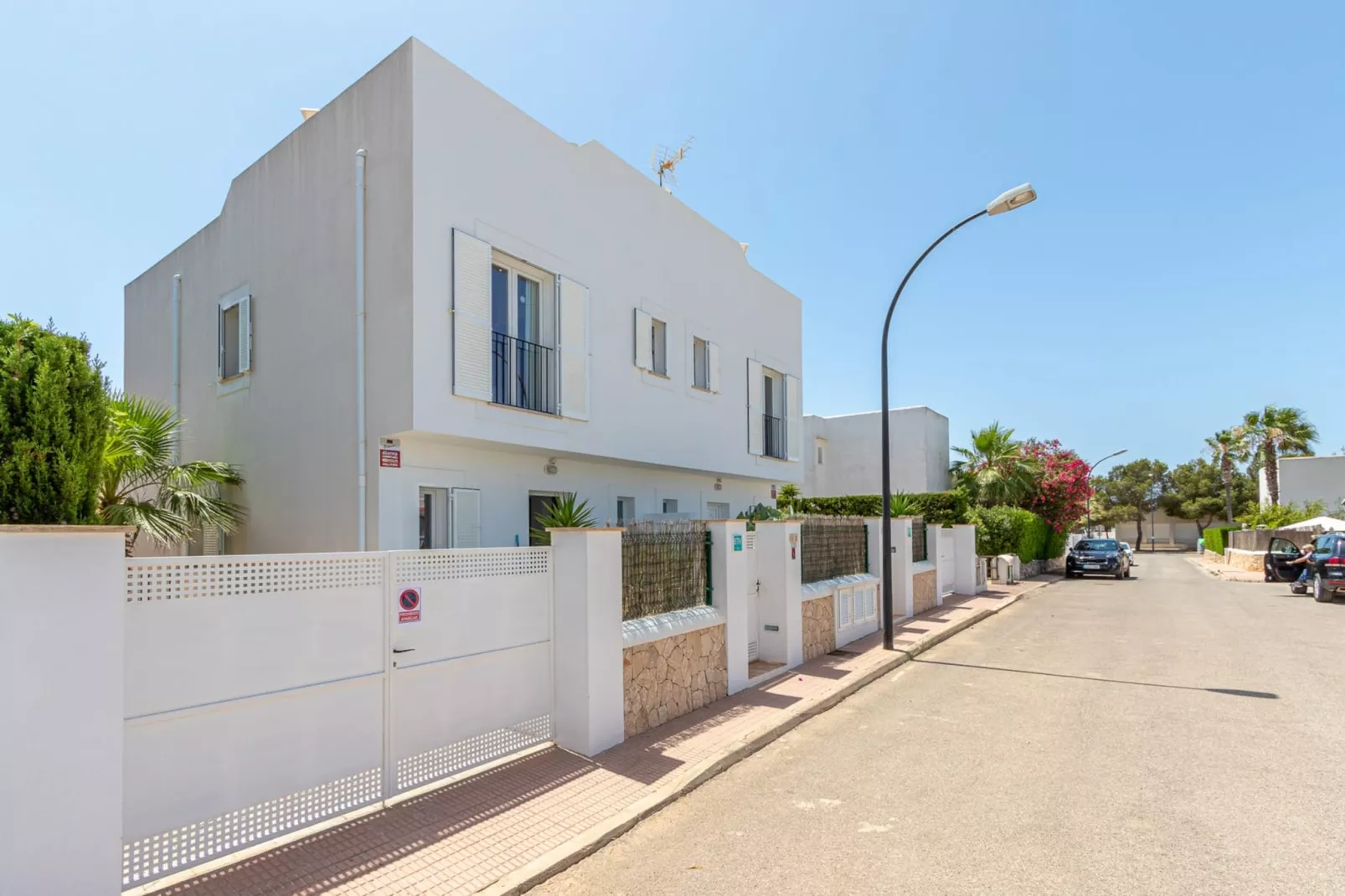 Villa Lagoa in Calf4-Buitenkant zomer