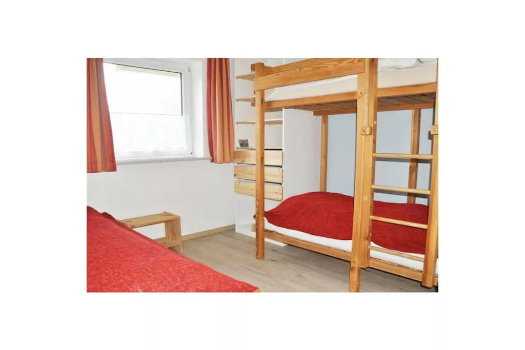 539715-Niet-getagd